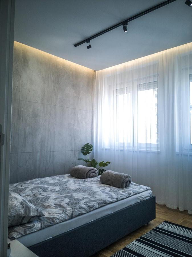 Raw Industrial City Apartment Subotica Zewnętrze zdjęcie