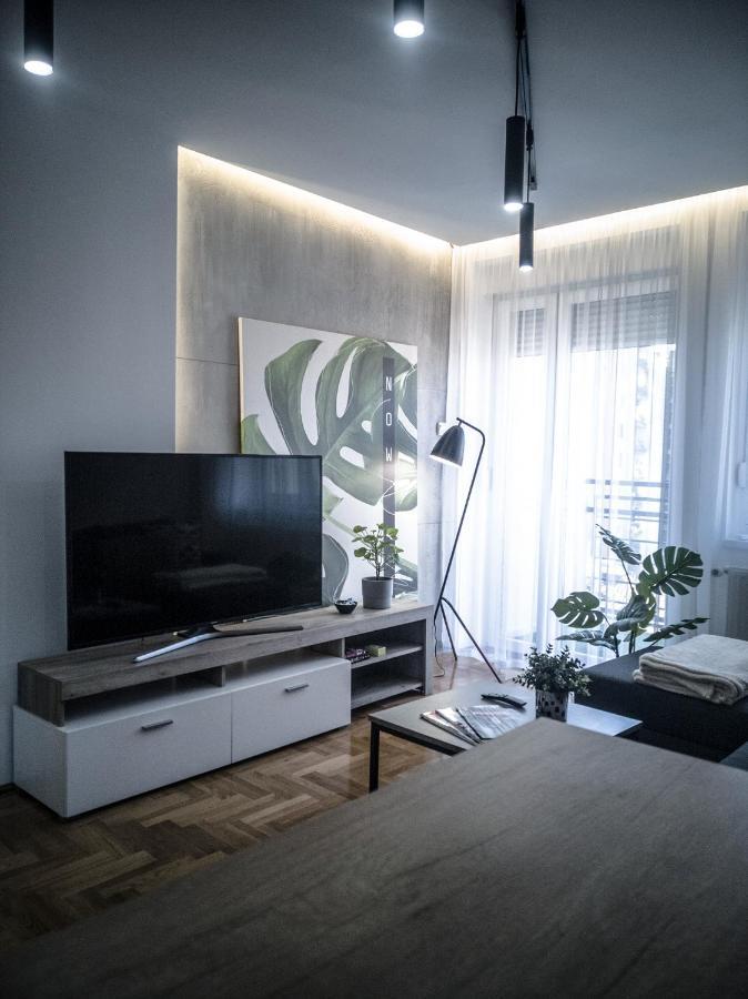 Raw Industrial City Apartment Subotica Zewnętrze zdjęcie